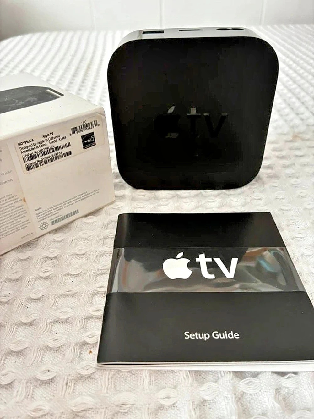 Apple TV 3rd Generation HD Media Streamer A1469